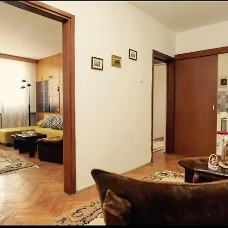 Iris Apartment